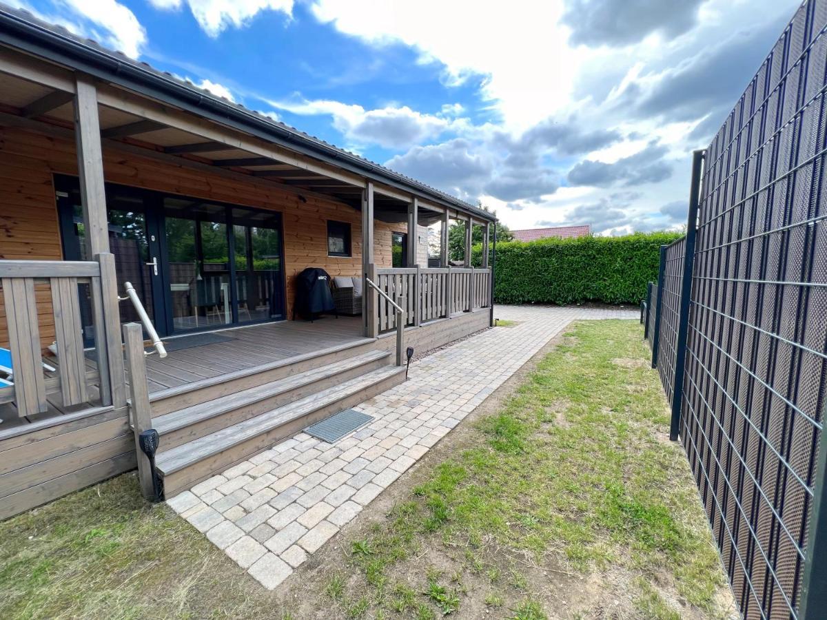 Naturhaus Wassermann mit Boxspringbetten in ruhiger Lage, Meernähe Wunstorf Exterior foto