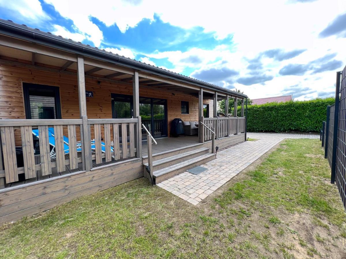 Naturhaus Wassermann mit Boxspringbetten in ruhiger Lage, Meernähe Wunstorf Exterior foto